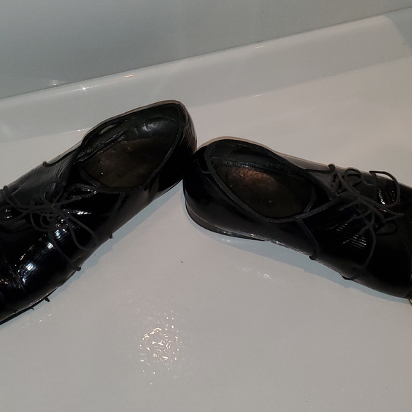 Dune Dress Shoe - Picture 4 of 4